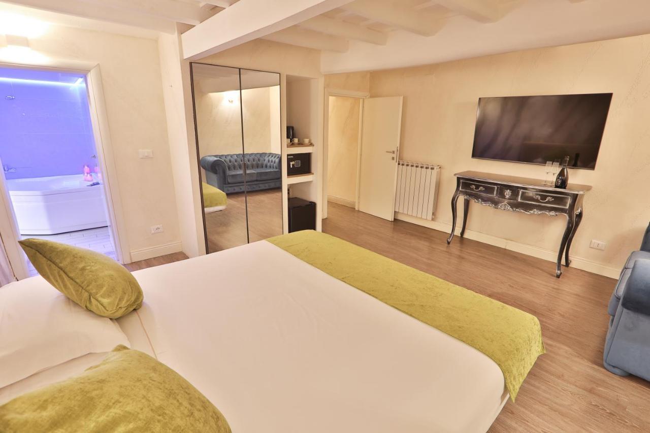 Grottini Luxury Suites ~ Pantheon Rom Exteriör bild